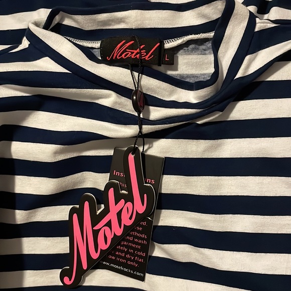 Motel • Revolve Mindy Bretton Stripe Bodycon Dress - Picture 8 of 9